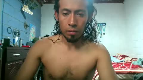 rockylittle10 online show from October 31, 2025, 9:16 pm