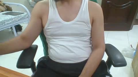 Snapshot of rockysam090 chatting on October 23, 2025, 5:55 pm rockysam090 online show from October 23, 2025, 5:55 pm