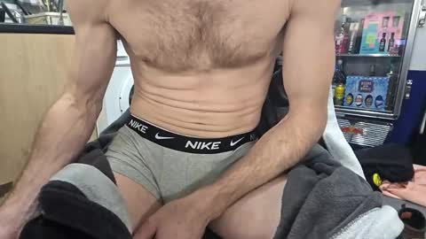 roddeep69 online show from February 13, 2025, 5:58 am