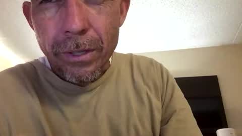 rodolfolucio online show from December 17, 2025, 11:33 pm