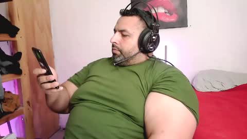 rodrixxx54 online show from June 4, 2026, 8:37 pm