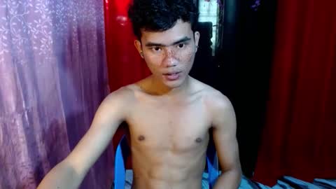 Snapshot of roianboyyy chatting on May 27, 2026, 11:13 pm roianboyyy online show from May 27, 2026, 11:13 pm
