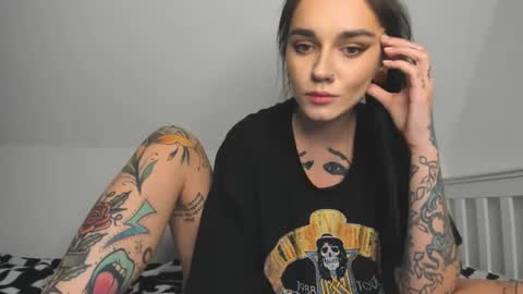 rokiinbaby online show from January 19, 2025, 11:43 pm