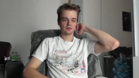 taylor fox online show from December 30, 2024, 4:09 am