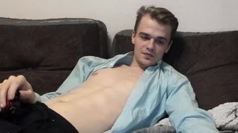 taylor fox online show from February 21, 2025, 6:04 pm