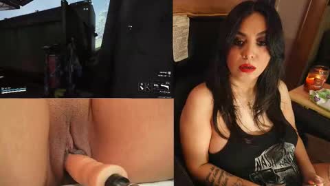 Snapshot of roknblaze chatting on March 22, 2026, 1:31 am Rok-N-Blaze online show from March 22, 2026, 1:31 am