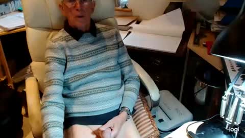 rolydawe online show from September 17, 2025, 9:11 am