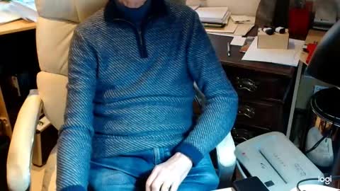 Snapshot of rolydawe chatting on February 26, 2026, 11:31 am rolydawe online show from February 26, 2026, 11:31 am