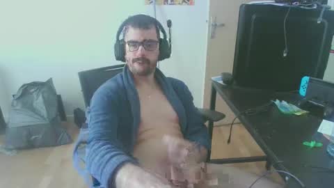 romainb72 online show from March 4, 2025, 11:51 am