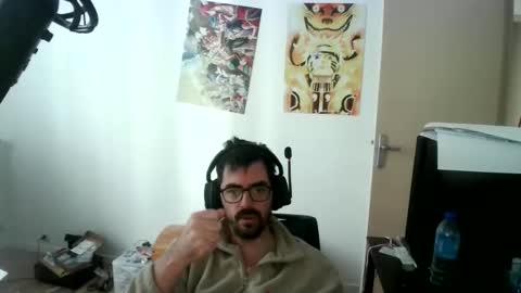 romainb72 online show from May 18, 2026, 7:58 am