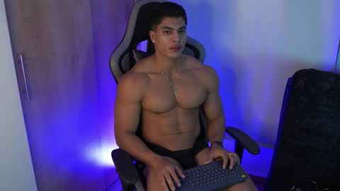 romano_kentt12 online show from February 20, 2026, 1:13 am