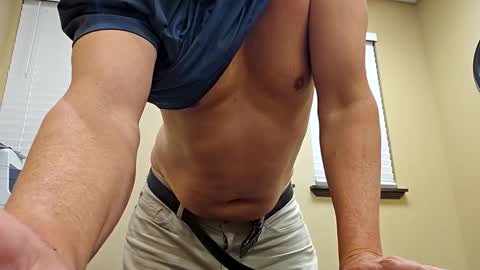 Snapshot of romanteeks chatting on January 31, 2025, 1:33 am romanteeks online show from January 31, 2025, 1:33 am