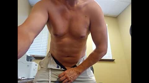 romanteeks online show from April 9, 2026, 12:10 am