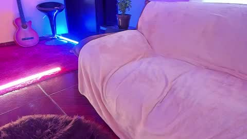 Is A Belle online show from February 6, 2025, 2:15 pm