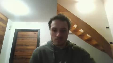 Snapshot of romanz123 chatting on March 11, 2025, 9:37 pm romanz123 online show from March 11, 2025, 9:37 pm