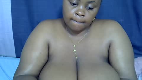 Snapshot of romasweet28 chatting on July 18, 2026, 8:56 pm romasweet28 online show from July 18, 2026, 8:56 pm