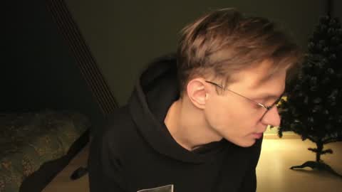 Romeo online show from December 24, 2024, 11:22 pm