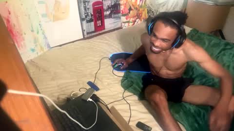 Snapshot of romeotyn chatting on February 10, 2025, 10:51 pm romeotyn online show from February 10, 2025, 10:51 pm