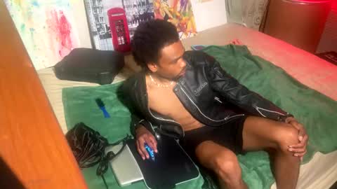 Snapshot of romeotyn chatting on February 15, 2025, 5:41 am romeotyn online show from February 15, 2025, 5:41 am