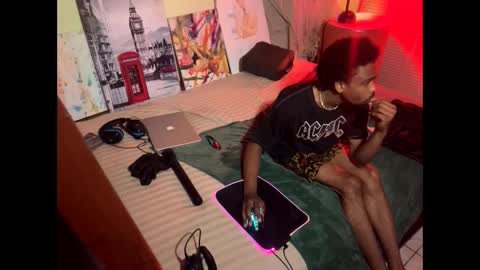 Snapshot of romeotyn chatting on February 17, 2025, 10:29 am romeotyn online show from February 17, 2025, 10:29 am