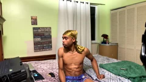 Snapshot of romeotyn chatting on February 24, 2025, 2:08 am romeotyn online show from February 24, 2025, 2:08 am