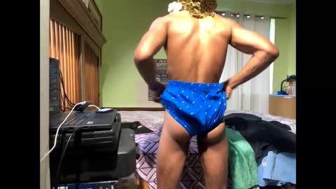 Snapshot of romeotyn chatting on February 26, 2025, 9:48 pm romeotyn online show from February 26, 2025, 9:48 pm