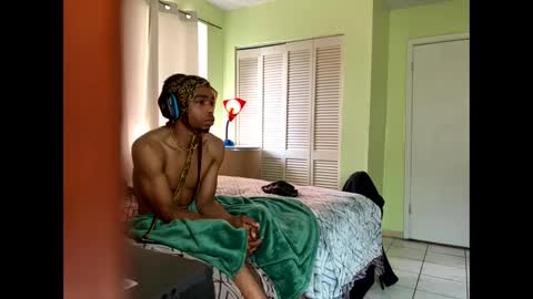 Snapshot of romeotyn chatting on March 1, 2025, 3:16 pm romeotyn online show from March 1, 2025, 3:16 pm