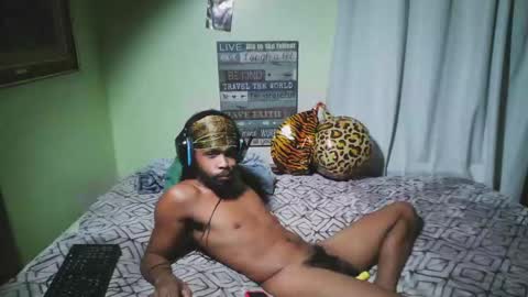 Snapshot of romeotyn chatting on September 24, 2025, 8:39 am romeotyn online show from September 24, 2025, 8:39 am