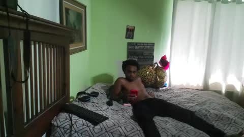 Snapshot of romeotyn chatting on October 12, 2025, 5:34 pm romeotyn online show from October 12, 2025, 5:34 pm