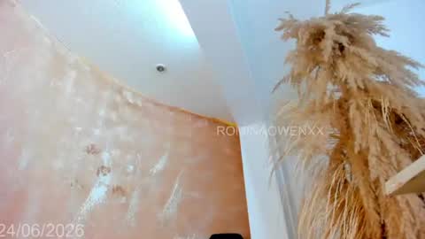 ROMINA OWEN online show from June 24, 2026, 7:46 pm