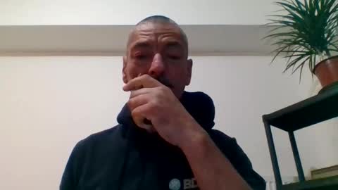 Snapshot of ronbig8inch chatting on October 23, 2025, 12:43 am ronbig8inch online show from October 23, 2025, 12:43 am