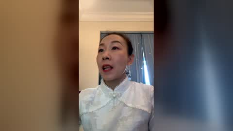 Snapshot of rongrong0329 chatting on June 1, 2026, 1:18 am sui sui online show from June 1, 2026, 1:18 am