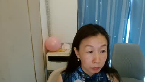 Snapshot of rongrong0329 chatting on July 8, 2026, 12:04 am sui sui online show from July 8, 2026, 12:04 am