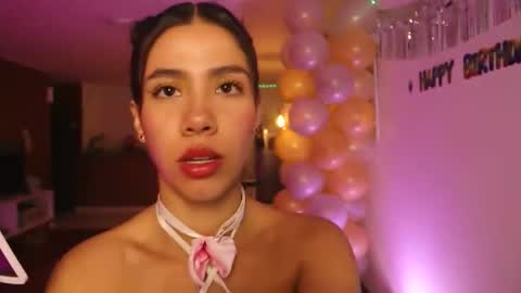 Roni online show from April 8, 2026, 3:39 am