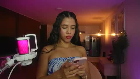 Roni online show from May 20, 2026, 3:02 am