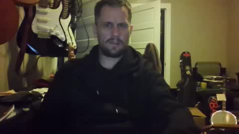 Snapshot of ronniejohnston13 chatting on March 22, 2026, 7:56 am ronniejohnston13 online show from March 22, 2026, 7:56 am