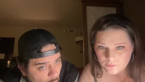 Snapshot of ronnyvzla2 chatting on December 15, 2024, 2:37 pm Ronny Smokey online show from December 15, 2024, 2:37 pm