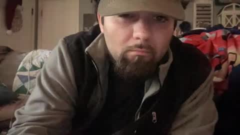 Snapshot of ronnyvzla2 chatting on December 17, 2024, 2:11 pm Ronny Smokey online show from December 17, 2024, 2:11 pm