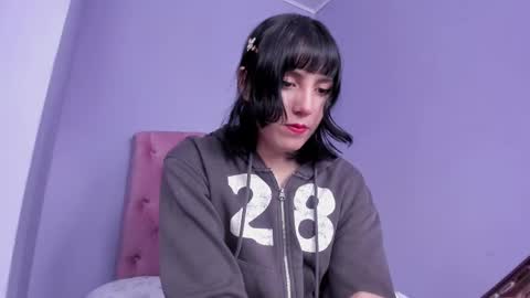 Snapshot of room312_ chatting on March 2, 2025, 2:54 pm Twelve 3 Inst Twelve 312002 Twitter Room312 2002 online show from March 2, 2025, 2:54 pm