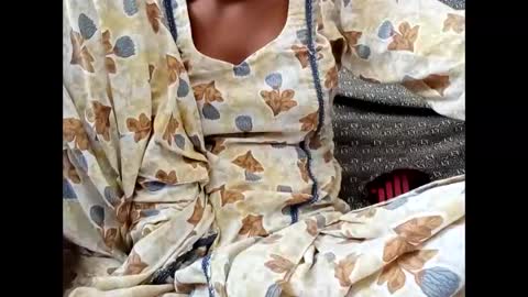 roop_sexy642 online show from March 22, 2026, 7:45 am