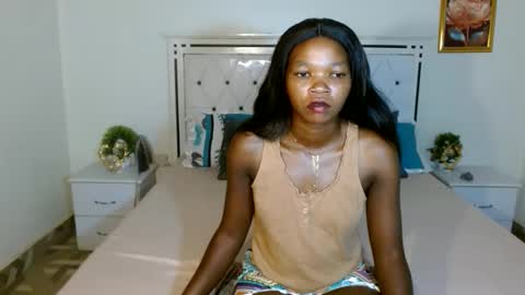 Snapshot of rorennah chatting on May 15, 2026, 6:59 pm Rorenah online show from May 15, 2026, 6:59 pm