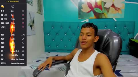 RORY CASTRO online show from November 2, 2025, 10:45 pm