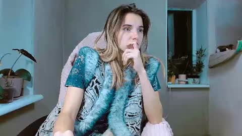 Snapshot of rosa843850 chatting on October 19, 2025, 3:56 pm rosa843850 online show from October 19, 2025, 3:56 pm