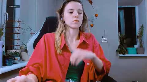 rosa843850 online show from March 3, 2026, 4:35 pm