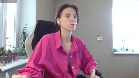 rosa843850 online show from June 27, 2026, 2:23 pm