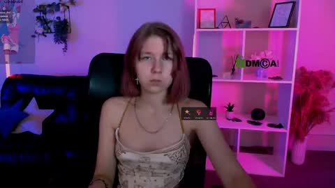 Snapshot of rosa_melt chatting on June 5, 2026, 7:30 pm rosa_melt online show from June 5, 2026, 7:30 pm