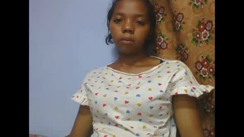 Snapshot of rosah225127 chatting on April 15, 2026, 7:58 pm rosah225127 online show from April 15, 2026, 7:58 pm