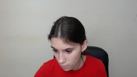 Rose online show from September 23, 2025, 6:38 am