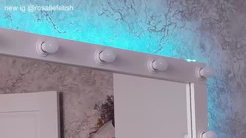 Snapshot of rosaliefetish chatting on January 22, 2025, 10:40 am Rosalie online show from January 22, 2025, 10:40 am