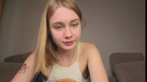 rosalina online show from June 10, 2026, 5:18 am